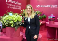 In HilverdaFlorist's stand, Denise van Kampen and her colleagues were present. There was some extra attention for JWLS' Diamonfire.